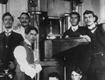 hippolyto gustavo pujol junior acima na prensa do gabinete dos materiais do instituto de pesquisas tecnológicos - 1904